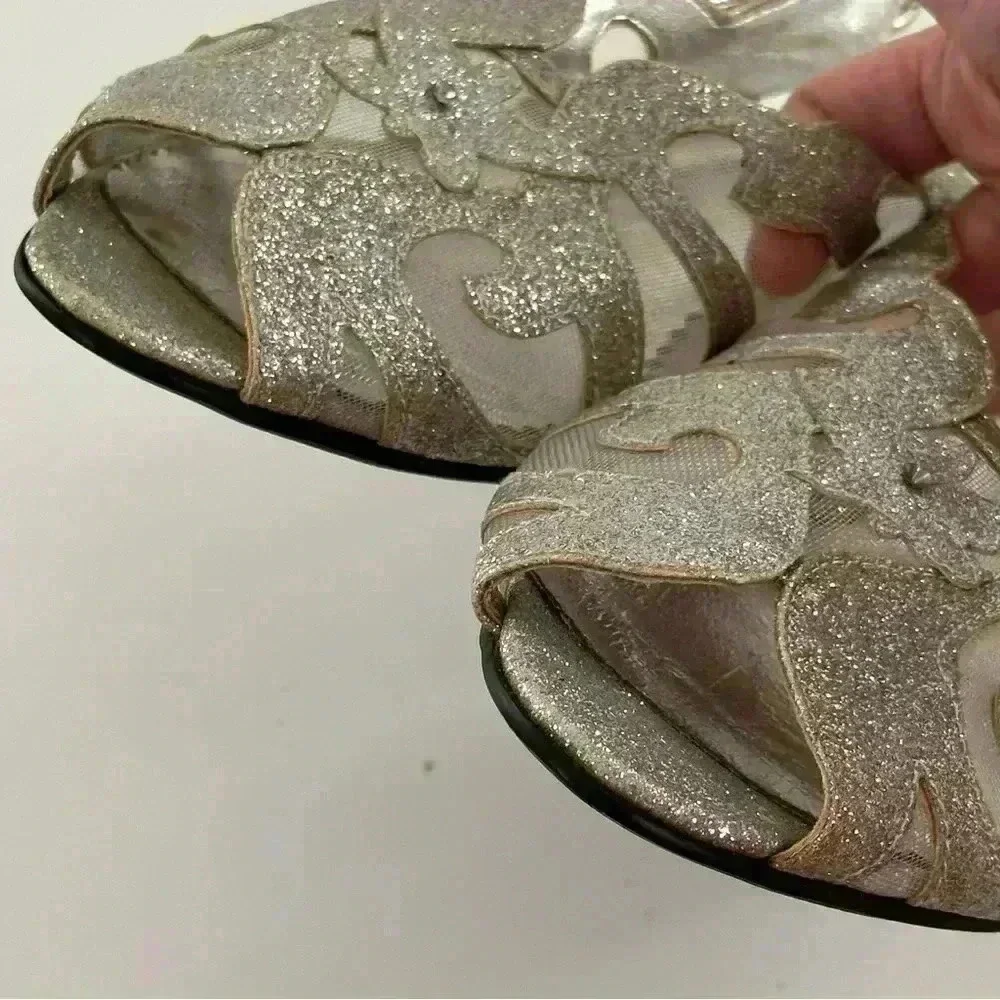 Ashro heels 9 silver glitter formal vintage 80s 90s grandmother of the bride